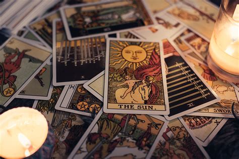 tarot economico|Significado de las cartas del Tarot Gitano